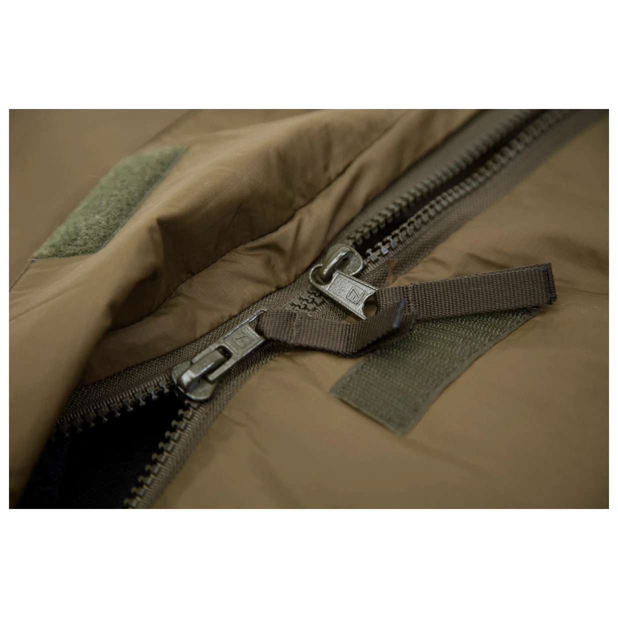 Carinthia Defence 1 Top - Synthetic Sleeping Bag 8 Carinthia Defence 1 Top - Synthetic Sleeping Bag - Image 6